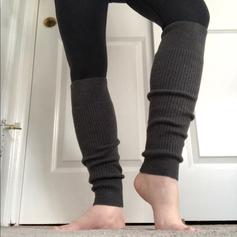 Athleta Legwarmers in Charcoal Heather Grey